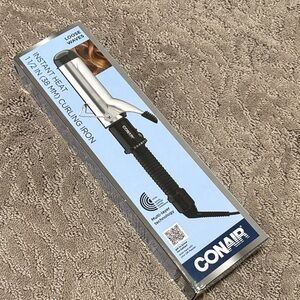 Conair Instant Heat Curling Iron - Black and Silver 1 1/2 inch